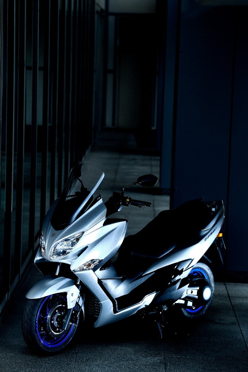 Suzuki Burgman 400: al via la Première! 